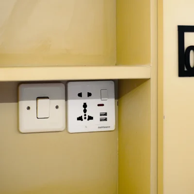 Universal Power Outlet