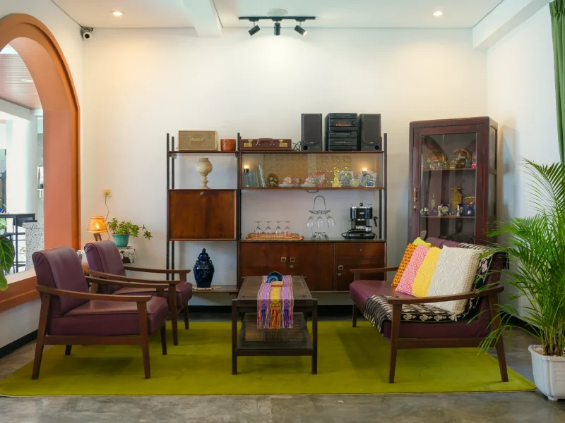 international hostel in malang