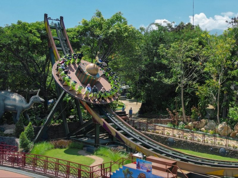 malang theme park